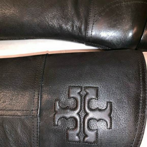 Authentic Tory Burch Simone Suede👢🛍 - Picture 5 of 7